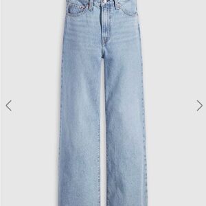 Levi’s Ribcage Wide Leg Jeans 29x32